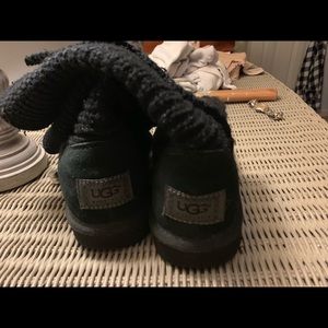 Black sweater Ugg boots. Excellent condition